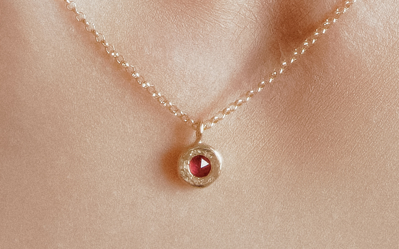 Flat Rough Necklace 0.12ct Ruby setting 14k
