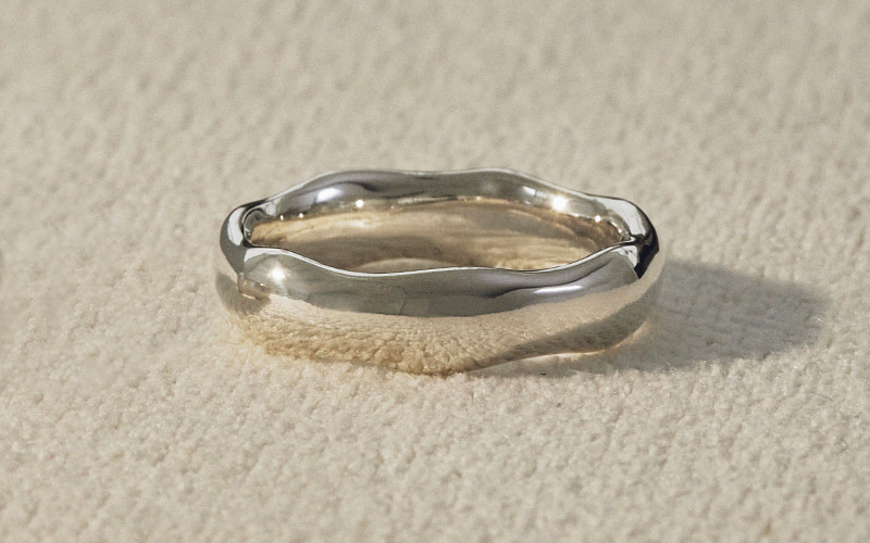 Flow ring Silver